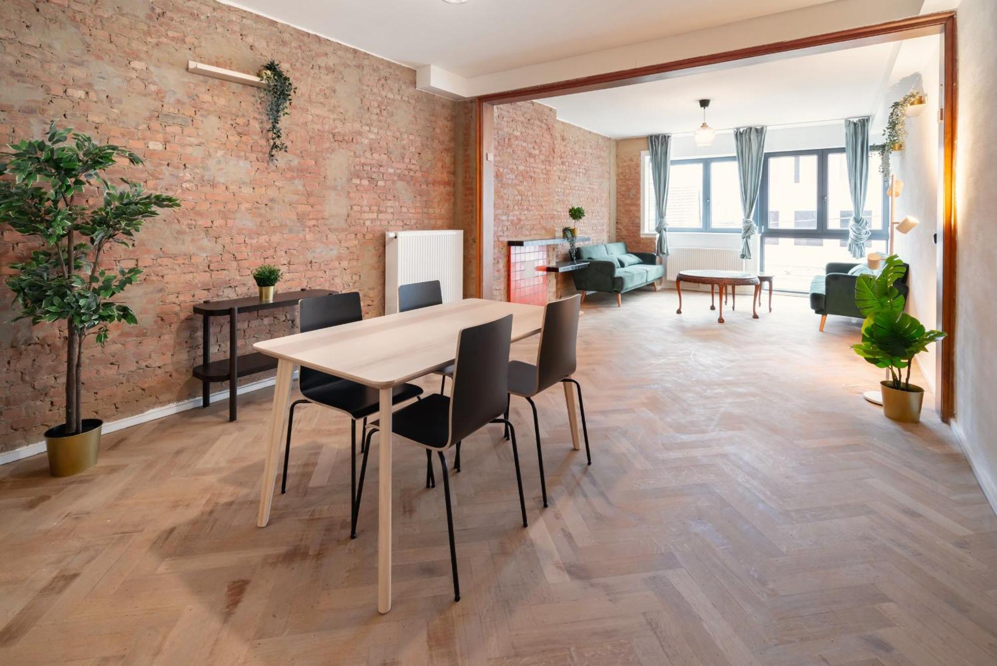 Two-Bedroom Apartments In The Heart Of Antuérpia Exterior foto